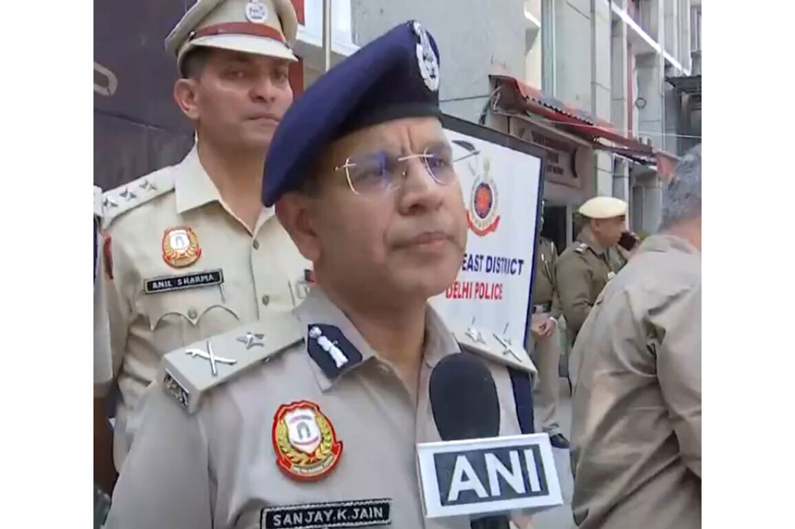 Delhi Police conducts pre-Holi crackdown under "Operation Aaghat 4.0", 4000 arrested