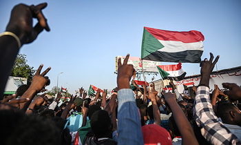 Sudan protestors 350x210