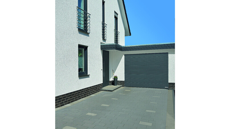 GARADOR LAUNCHES NEW SLATEGRAIN SECTIONAL GARAGE DOORS