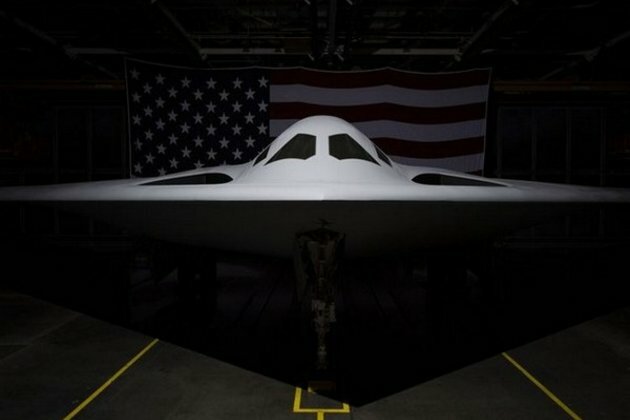 US reveals secretive B-21 bomber in California