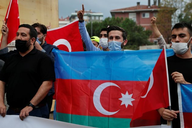 Monitor: Turkey Sending Syrian Fighters to Azerbaijan