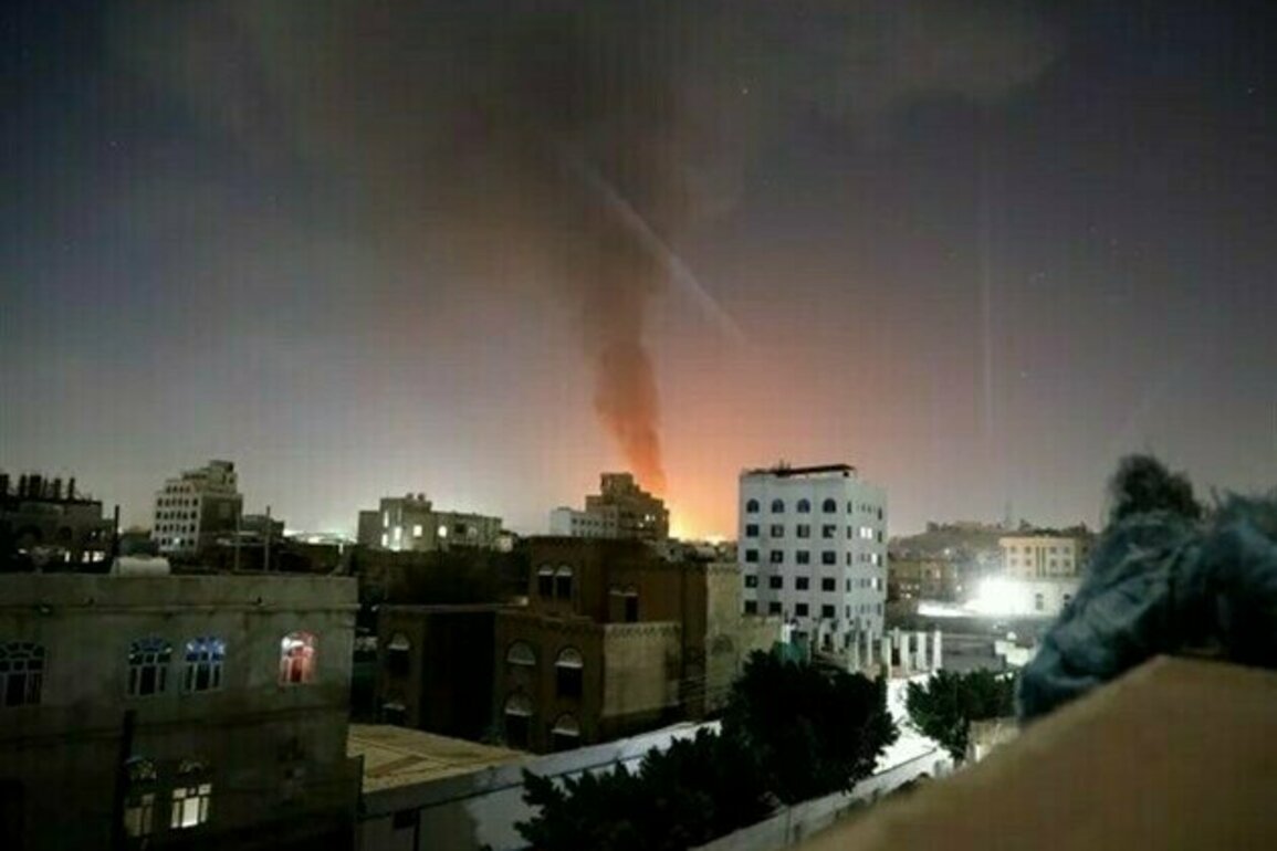 Israeli Strikes Kill, Wound 10 in Yemen Ports