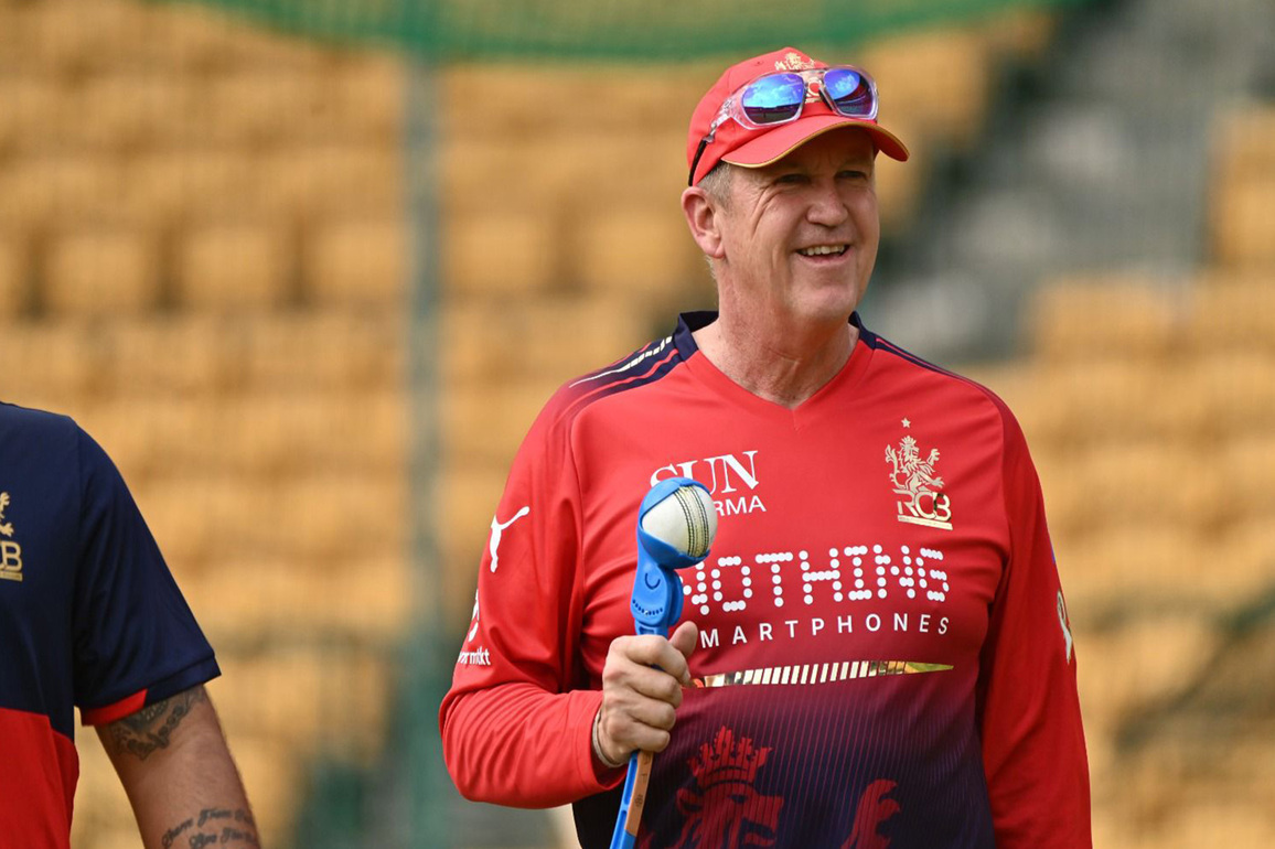 RCB head coach Flower fined for "use of audible obscenity" during match against MI