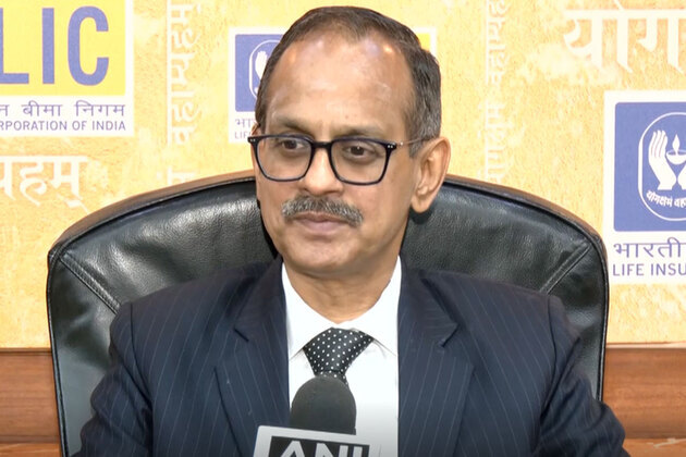 LIC expects no immediate government stake sale, eyes long-term growth: CEO