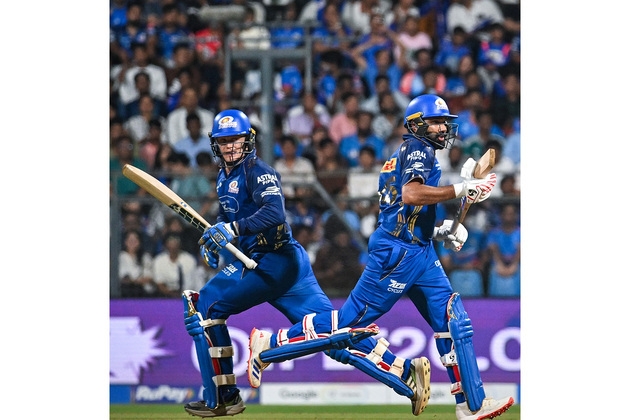 Rick and Ro show: Rohit-Rickelton make history for MI; vintage 'Hitman' unleashes carnage at Wankhede
