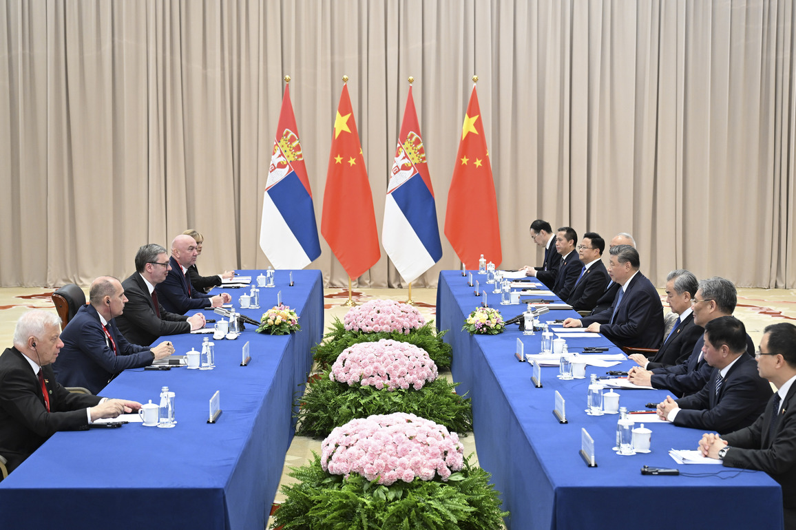 RUSSIA-MOSCOW-CHINA-XI JINPING-SERBIAN PRESIDENT-MEETING