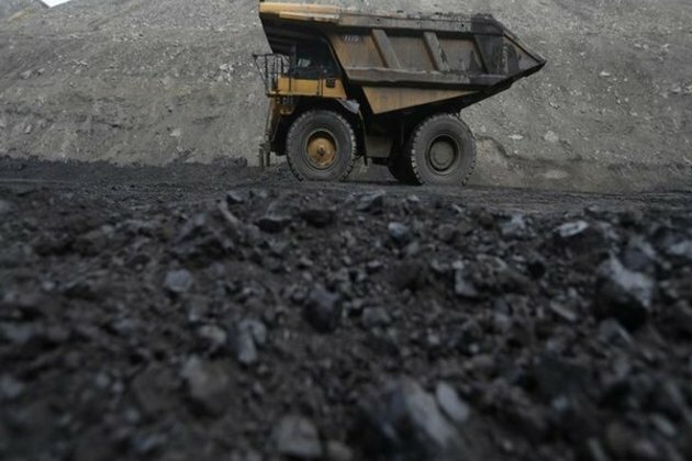 No supply of coal was ever stopped to any State despite huge dues: Government sources