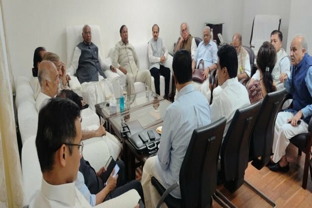 Parliament Budget Session: Meeting of leaders from like-minded opposition parties underway