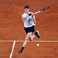 Jannik Sinner storms into China Open final with 11th straight win over Alex de Minaur