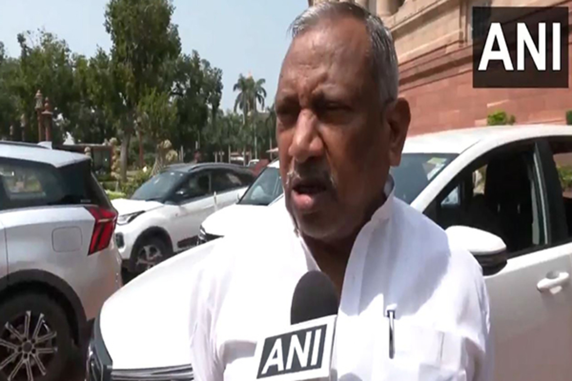 "Protesting because his name is Giridhari Yadav": JD(U) MP Kaushalendra Kumar takes dig at fellow MP Giridhari Yadav