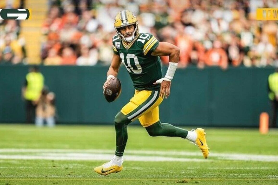 Packers QB Jordan Love has been on a run with his feet this season