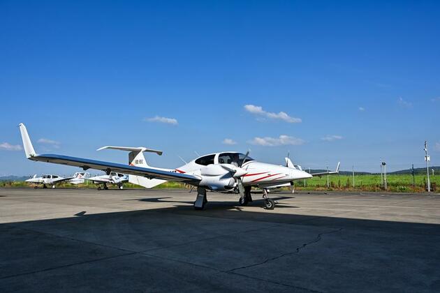 Aviation industry takes off from China's city of rice