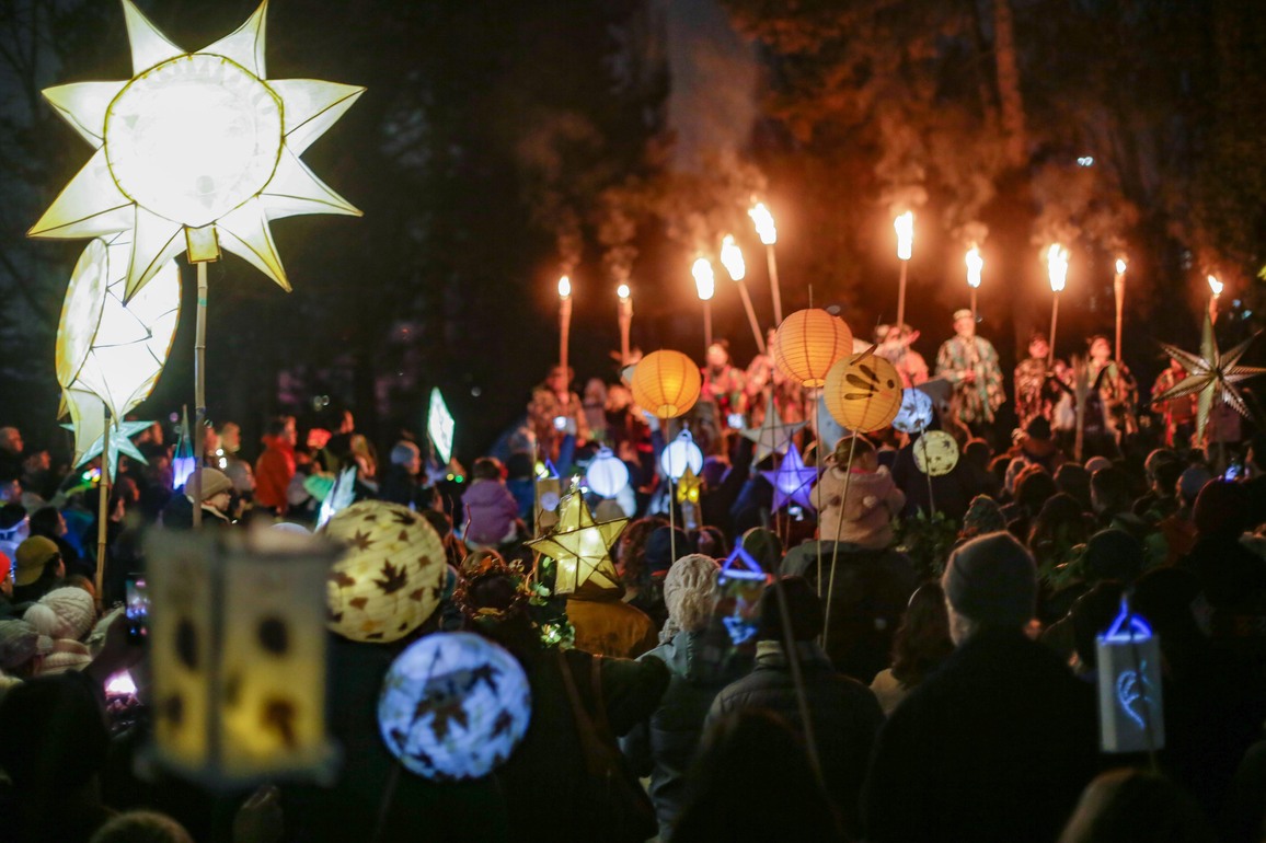 CANADA-VANCOUVER-WINTER SOLSTICE-LANTERN FESTIVAL