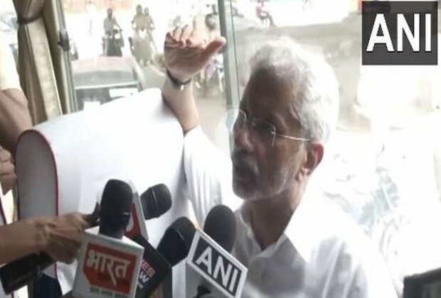 New Delhi: Jaishankar visits Badarpur on Vikas Tirth Yatra