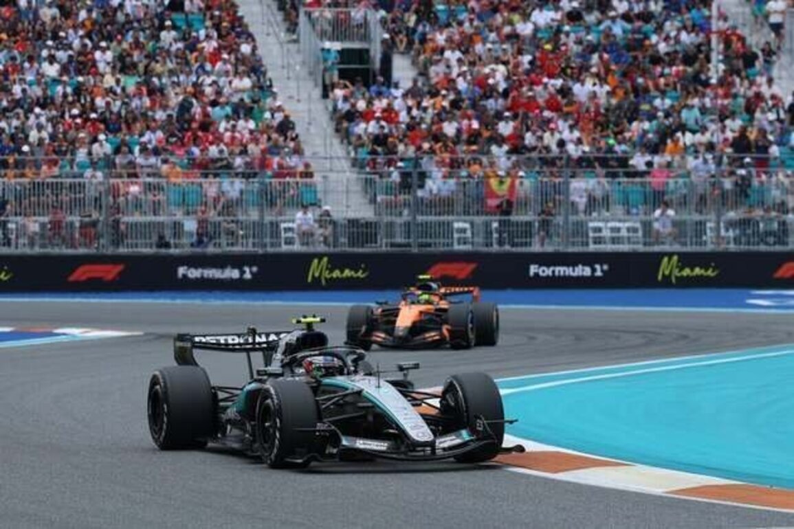 Kimi Antonelli wins Miami Grand Prix for third straight victory