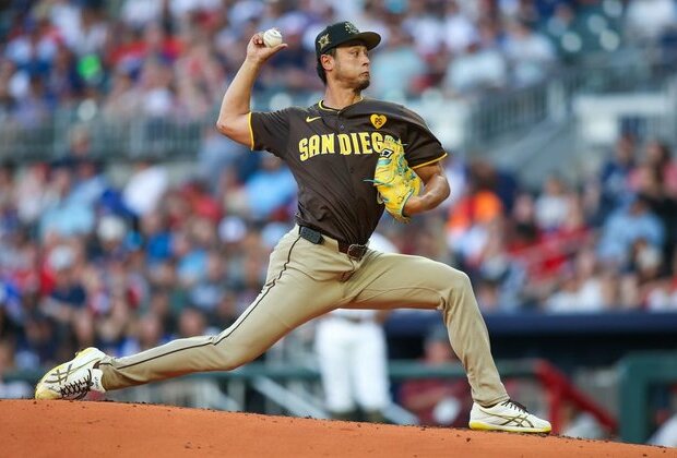 Yu Darvish earns 200th pro win as Padres pound Braves