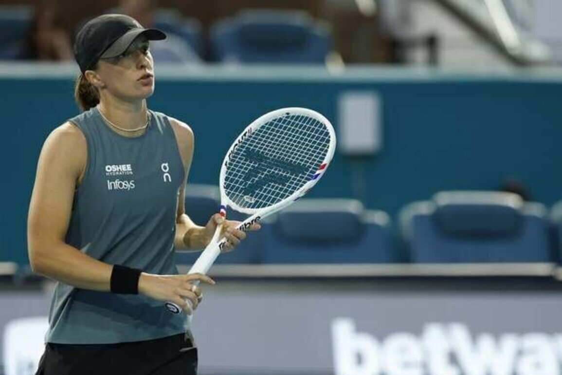 Magda Linette knocks out Iga Swiatek in 2nd round at Miami
