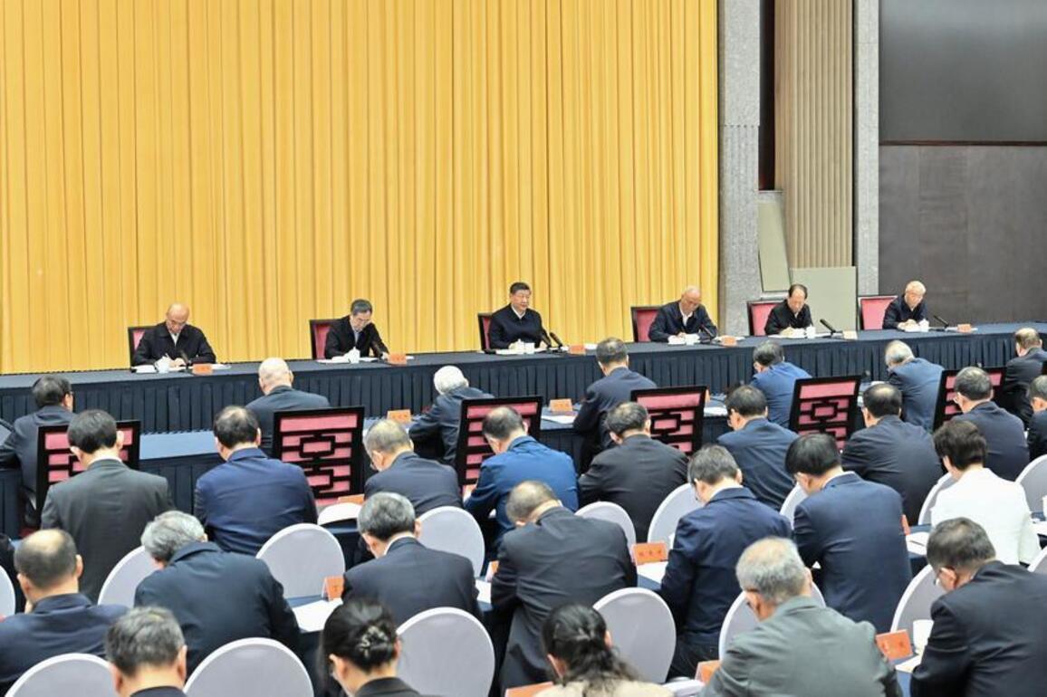 Xi's Album | Xi stresses advancing basic research to solidify foundation for building China's strength in science, technology
