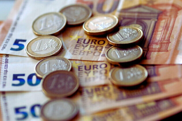 Get Ready: Euro Coin Starter Packs Coming to Bulgaria in December