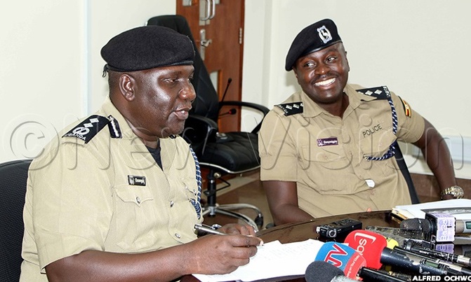 Woman arrested for stealing offertory Woman arrested for stealing offertory