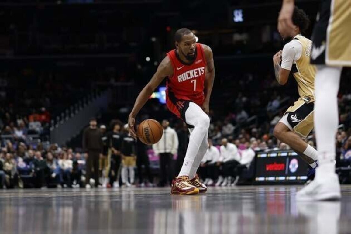 Rockets look to clean up mistakes against Warriors