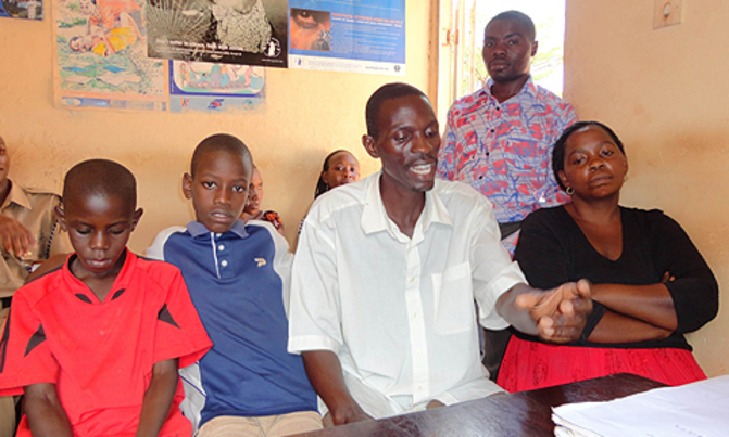 Woman buys two children at sh900, 000 Woman buys two children at sh900, 000