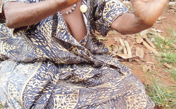 Anna Nzera asaba Gavumenti ebafunire ekifo awala gye basobola okulaga kuba embeera gye balimu ebeeraliikiriza. Anna Nzera asaba Gavumenti ebafunire ekifo awala gye basobola okulaga kuba embeera gye balimu ebeeraliikiriza.