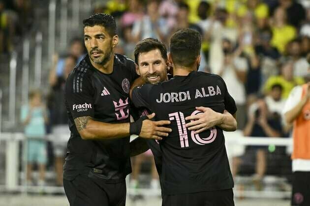 Lionel Messi's hat trick powers Inter Miami past Nashville on Decision Day