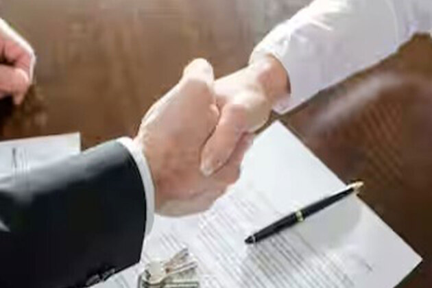 AvenuesAI Plans strategic investment in scaled new-age NBFC Ratnaafin Capital to drive AI-Led embedded lending