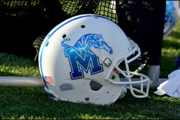 Memphis to wear 'BLM' decals on helmets