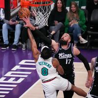 (SP)U.S.-SACRAMENTO-BASKETBALL-NBA-KINGS VS GRIZZLIES