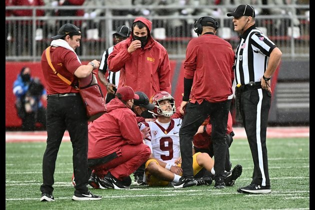 Report: USC QB Kedon Slovis (neck) expected to practice Monday