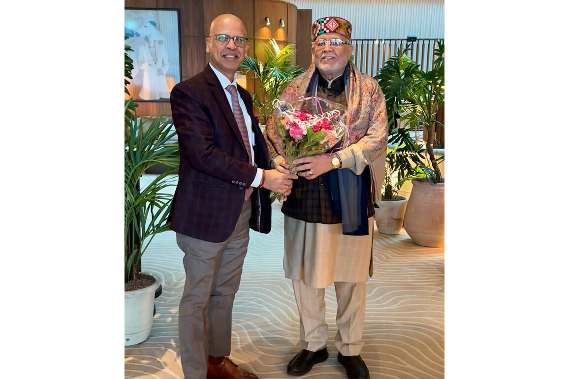 UP delegation arrives in Davos for WEF 2026 to showcase USD 1 trillion economy vision