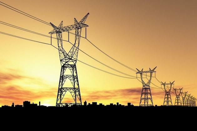 Power outage affects tens of thousands Canadians as storm Lee makes exit
