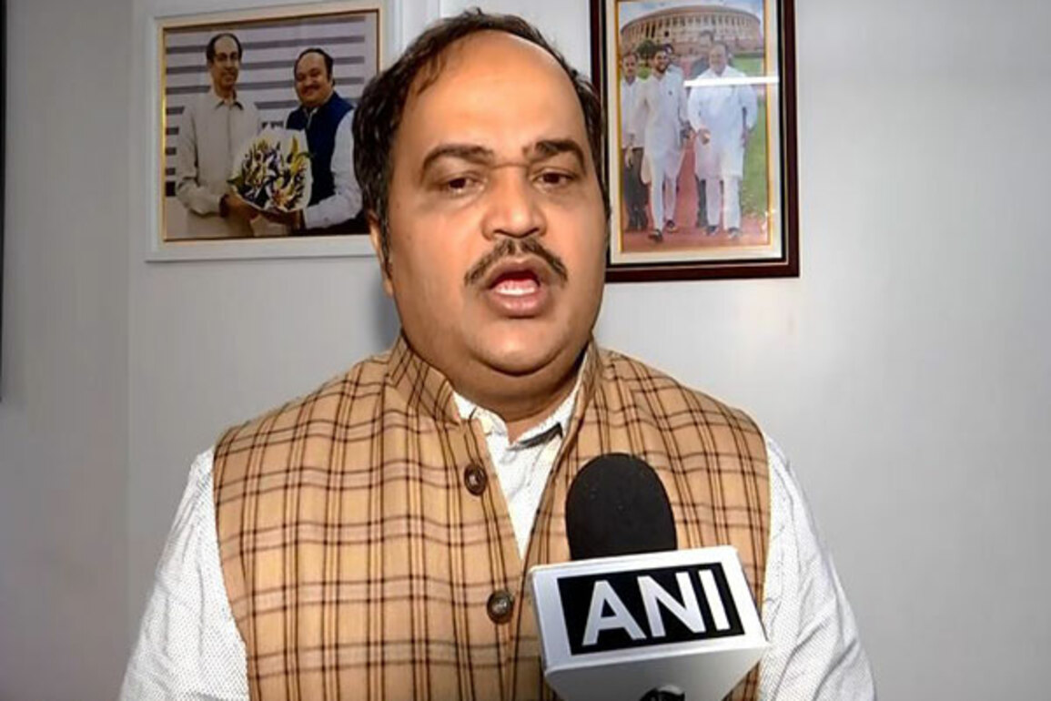 UBT Sena's Anand Dubey slams BJP MP Nishikant Dubey for "patak-patak kar maarenge" remarks