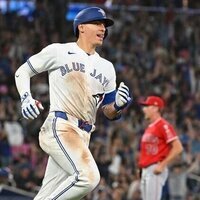 Ernie Clement has 5 of Jays' 20 hits in 14-1 win vs. Angels