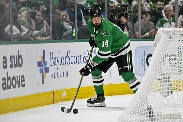 Stars captain Jamie Benn set for surgery for collapsed lung
