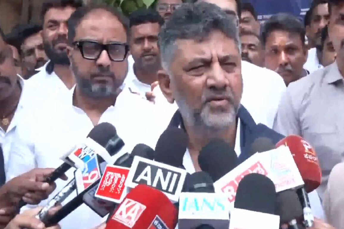 "Centre has cheated voters": Karnataka Deputy CM DK Shivakumar slams commercial LPG cylinder hike