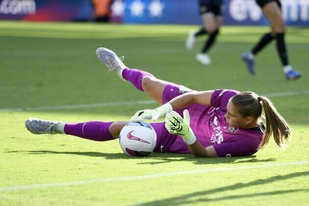 Ludmila's third straight game with a goal saves point for Stars vs. Spirit