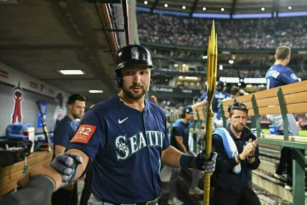 MLB roundup: Cal Raleigh hits 40th HR in M's win