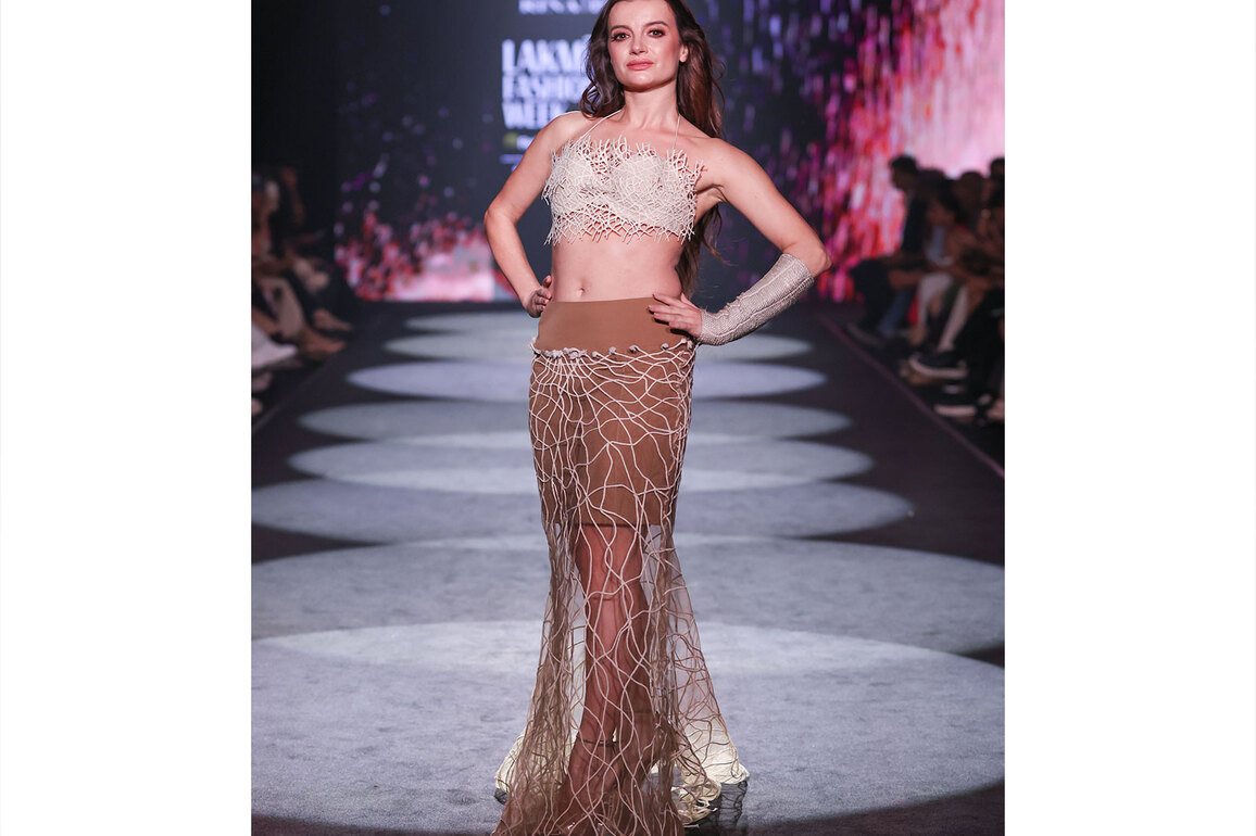 Bigg Boss 19 fame Natalia Janoszek graces the final day of Lakme Fashion Week in sustainable ensemble