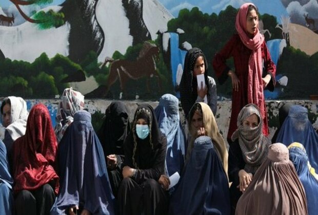 Pakistan to deport Afghan women refugees staying illegally: Official