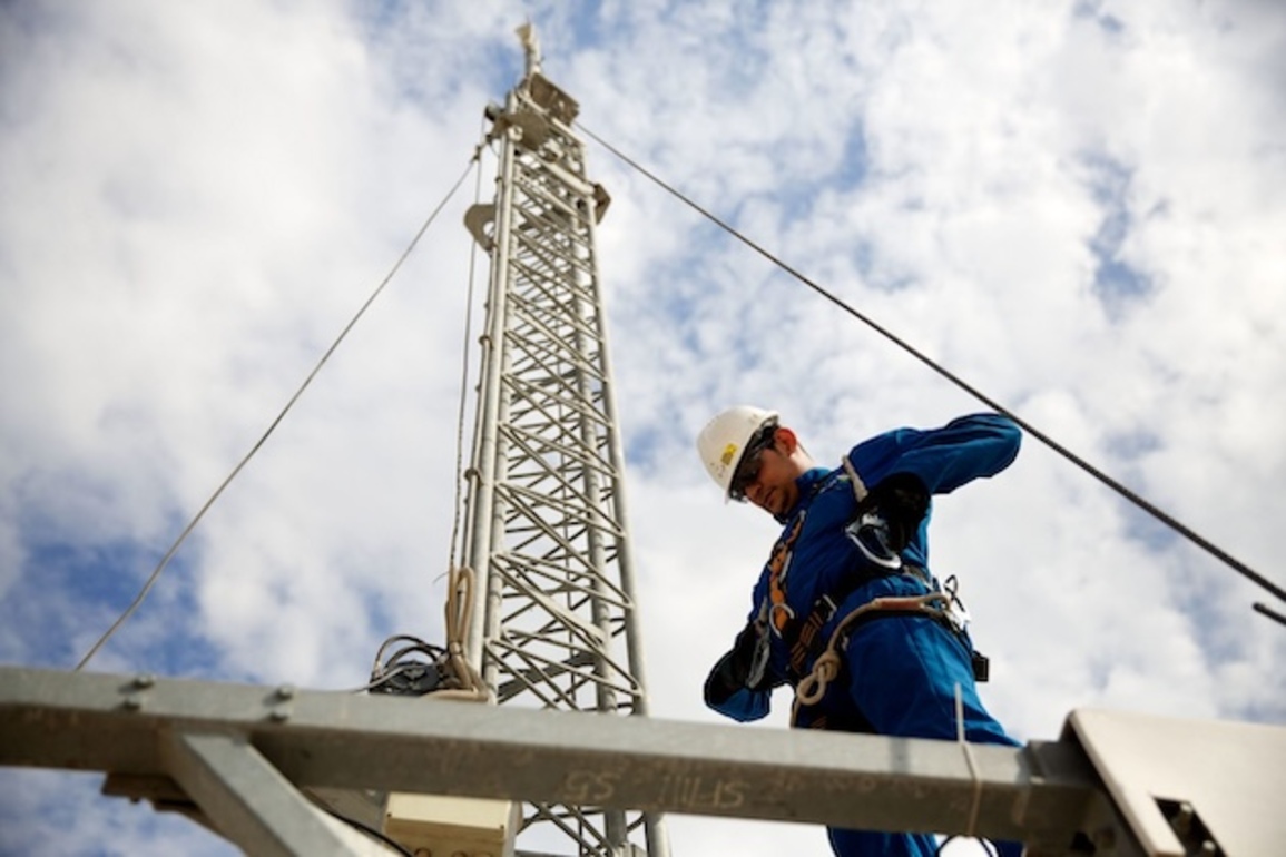 Iraq turns to Chinese oil firms as West scales back investment