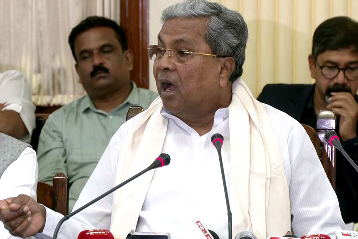 "Outgoing CM...limping, crawling, and fearing resignation": BJP mocks Siddaramaiah as he becomes Karnataka's longest-serving CM