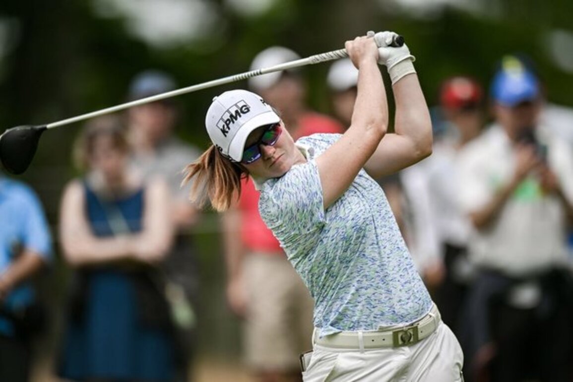 Final round of Women's PGA delayed by inclement weather