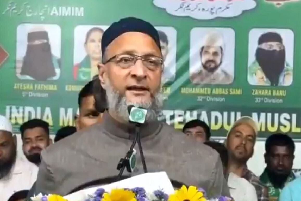 "PM Modi calls himself biggest backward leader, what's his response to SC's stay on UGC regulations": Owaisi