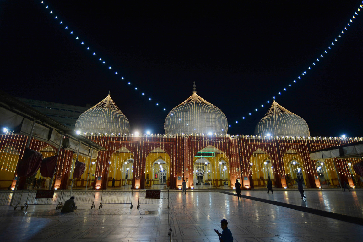 PAKISTAN-KARACHI-RAMADAN-EVE