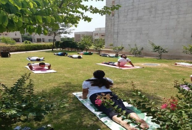 Indian Embassy in Pakistan celebrates 6th International Yoga Day