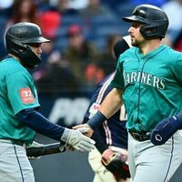 Mariners try to extend wild-card lead, avoid sweep vs. Guardians