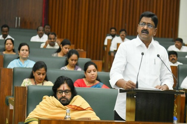 Andhra announces incentives to farmers, students and Artisans in the budget 2025-26